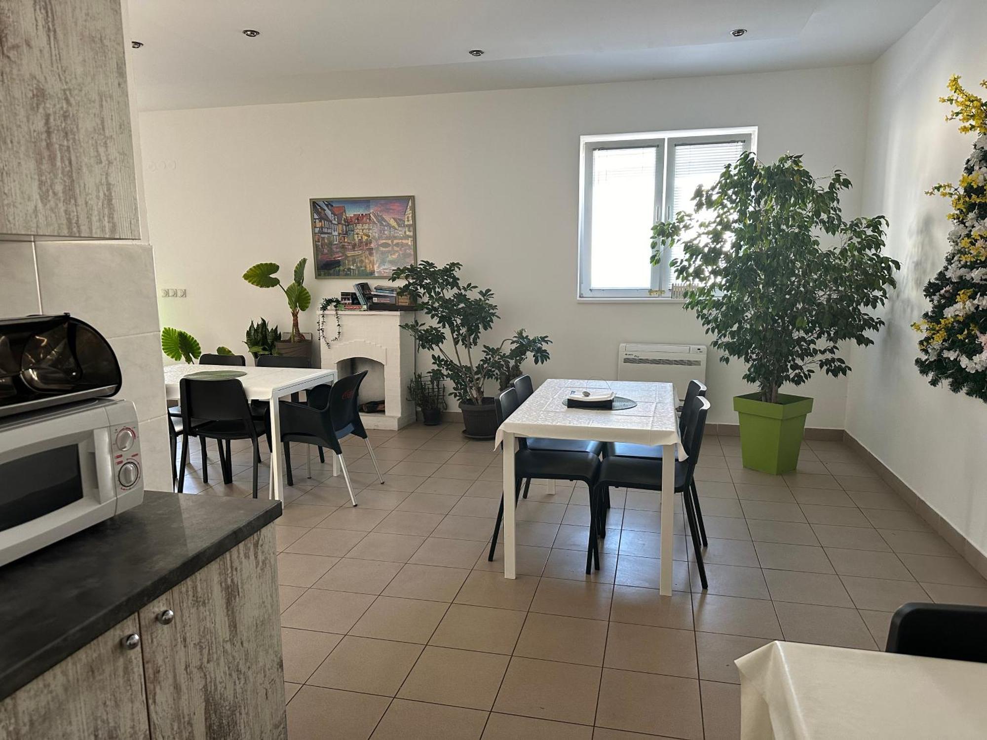 Omis Rooms Pančevo Extérieur photo
